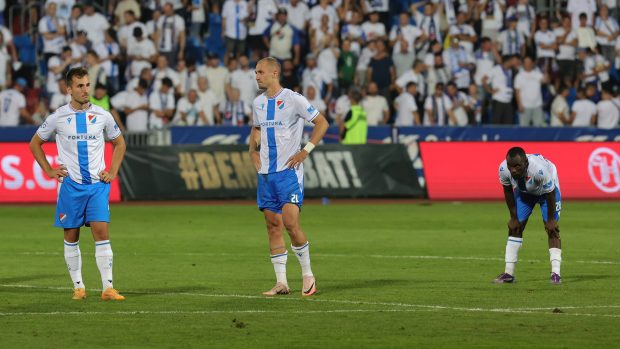 Zklamaní Filip Kubala s Jiřím Klímou po zápase Baníku Ostrava s Kodaní