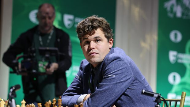 Šachista Magnus Carlsen při mistrovství světa v rapid šachu