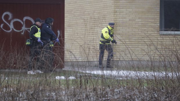 Policie ve škole zasahuje kvůli hrozbě útoku