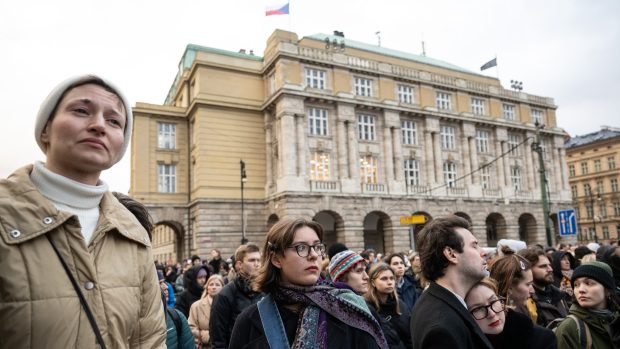 Pieta za oběti střelby na filozofické fakultě