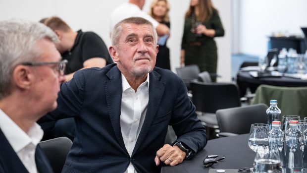 Andrej Babiš a Karel Havlíček na tiskové konferenci ANO