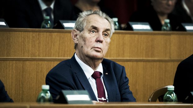 Prezident Miloš Zeman. Velitelské shromáždění náčelníka generálního štábu Aleše Opaty k objasnění úkolů české armády v roce 2019.