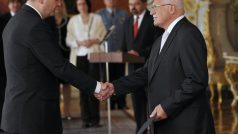 Prezident Václav Klaus jmenoval novým premiérem Petra Nečase (ODS)