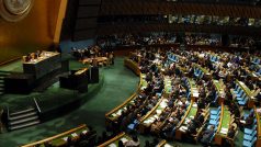 Jednání OSN v budově v New Yorku