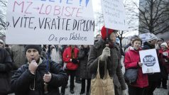 Demonstrace proti hluku na Palackého náměstí