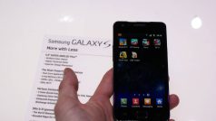 Společnost Samsung představila dosud nejtenčí chytrý telefon