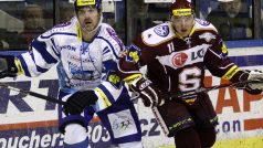 Hokejová extraliga - Kladno - Sparta, obránce Jaroslav Nedvěd a útočník Karel Hromas