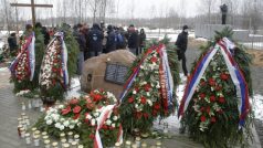 Památník obětem leteckého neštěstí u smolenského letiště po pietním aktu