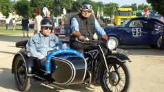 Historický motocykl na setkání v Holešově