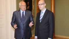 Prezident Václav Klaus přijal na Pražském hradě předsedu ČSSD Bohuslava Sobotku