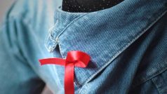 Červená stužka, symbol boje proti AIDS