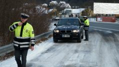 Policejní kontrola ve Zboňku u Letovic