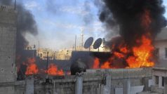 Syrská armáda pokračuje v útocích na centrum povstalců v Homsu
