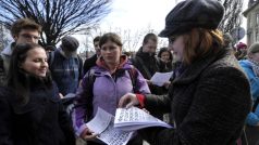 K týdnu neklidu se připojili i studenti univerzity v Hradci Králové