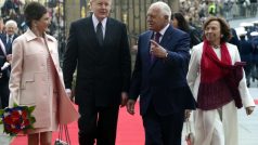 Prezident Václav Klaus s chotí Livií uvítali na Pražském hradě islandského prezidenta Ólafura Ragnara Grímssona a jeho ženu Dorrit Moussaieffovou