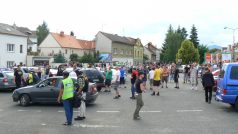 Střet policie se sympatizanty Dělnické strany sociální spravedlnosti v Duchcově