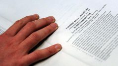 Břeclavská tiskárna Moraviapress zahájila výrobu hlasovacích lístků pro předčasné parlamentní volby