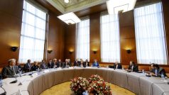 Rozhovory íránských vyjednavačů s diplomaty západních zemí v Ženevě