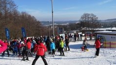 Dolní stanoviště čtyřsedačkové lanovky na Monínci u Sedlce-Prčice