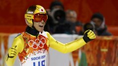 Japonského skokana na lyžích Noriaki Kasaie na velkém můstku v Soči předčil jen Polák Kamil Stoch