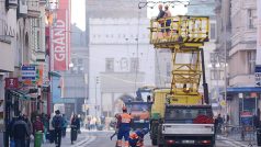 Rekonstrukce třídy Míru v Pardubicích začala naplno