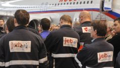 Zaměstnanci společnosti Job Air, která je v úpadku, se bojí o práci