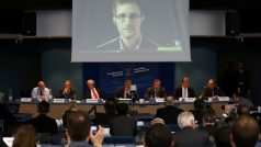 Americké tajné služby podle Snowdena odposlouchávaly i organizace na ochranu lidských práv