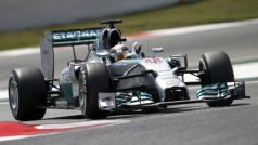 Monoposty týmu Mercedes zatím vládnou letošnímu seriálu formule 1