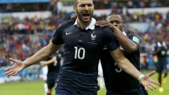 Karim Benzema se na výhře Francie podílel dvěma góly