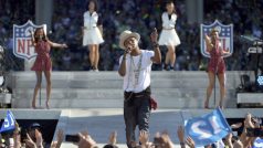 Pharrell Williams dnes zahraje v pražské O2 areně