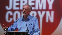 Veterán britské politiky Jeremy Corbyn je největším favoritem na post předsedy opozičních labouristů