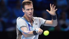 Tenista Tomáš Berdych je stále ve hře o postup do semifinále Turnaje mistrů