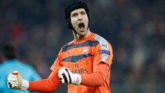 Petr Čech slaví 169. nulu v Premier League