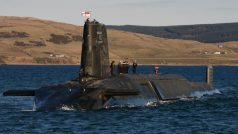 Britská ponorka HMS Victorious nesoucí jaderné balistické rakety Trident