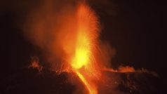 Etna se na konci února probudila k životu