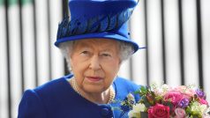 Královna Alžběta II. formálně potvrdila odchod Velké Británie z EU.