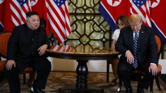 Setkání severokorejského vůdce Kim Čong-una a amerického prezidenta Donalda Trumpa bylo náhle ukončeno