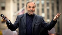 Zpěvák a skladatel Neil Diamond