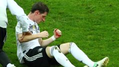 Německý záložník Sebastian Rudy se zlomeným nosem