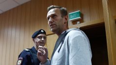 Ruský opozičník Alexej Navalnyj u soudu.