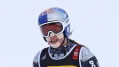 Ester Ledecká v cíli super-G na mistrovství světa ve švédském Åre.