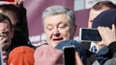 Ukrajinský prezident Petro Porošenko při setkání s voliči