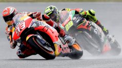 Marc Márquez a Andrea Iannone při kvalifikaci na Velkou cenu České republiky v Brně