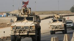 Americké jednotky překračují syrsko-iráckou hranici