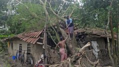 Cyklon Bulbul si v Indii a Bangladéši vyžádal nejméně 14 obětí.