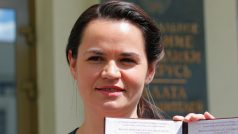Svjatlana Cichanouská po získání registrace do prezidentských voleb