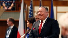 Americký ministr zahraničních věcí Mike Pompeo na návštěvě v české horní komoře parlamentu.