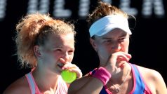 Kateřina Siniaková a Barbora Krejčíková ve finále Australian Open