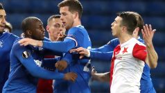 Potyčka během utkání Rangers - Slavia Praha