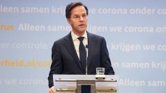 Situace se zlepší po naočkování ohrožených skupin, uvedl na tiskové konferenci premiér Mark Rutte